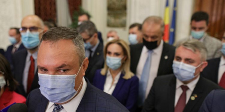DOCUMENT Programul de guvernare PSD-PNL-UDMR: 2.550 lei salariul minim, crește punctul de pensie la 1.586 lei, de la 1 ianuarie 2022