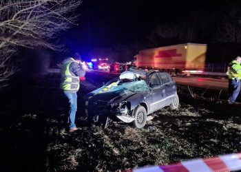 Accident grav, pe E70. Un bărbat a decedat, alte trei persoane au ajuns la spital