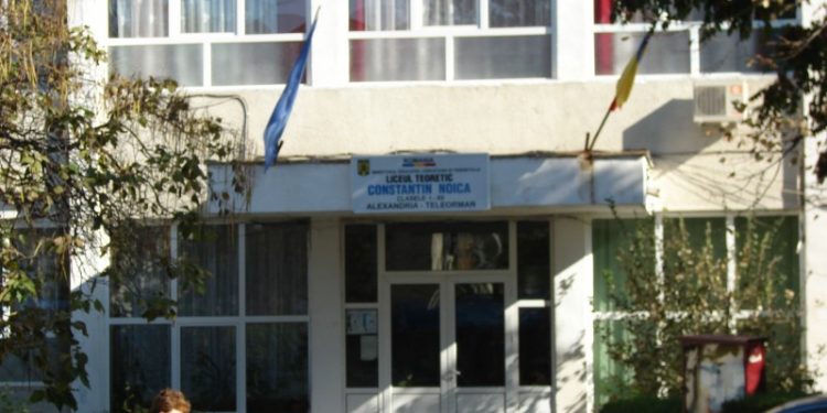 C.J.S.U.: Liceul Teoretic ”Constantin Noica” din Alexandria va ține cursurile online, până la 28 ianuarie