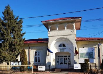 Război pe bugetul Primăriei Peretu. Opoziția blochează proiectele, primarul face apel la sprijinul cetățenilor