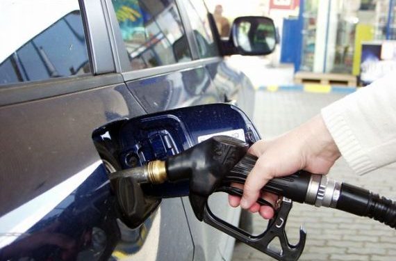 Consiliul Concurenței anchetează scumpirea carburanţilor