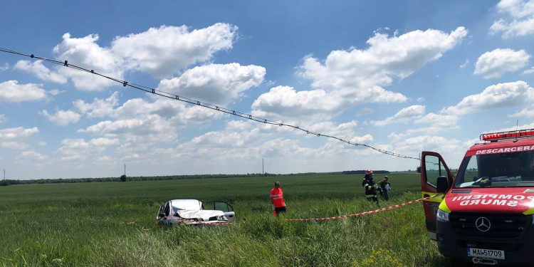 Accident grav între Văcărești și Satul Vechi. A fost solicitat un elicopter SMURD