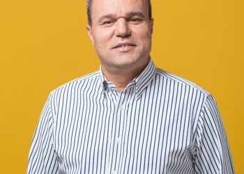 Eugen Pîrvulescu: “În județul ăsta eu sunt președinte. Am imunitate, mie îmi sug p**a”. O investigație jurnalistică arată adevărata față a șefului PNL din Teleorman. Dezvăluiri despre o serie de afaceri cu bani publici, suspecte de corupție