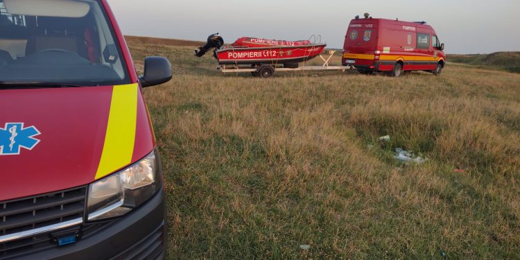 Băiat de 19 ani, mort în apele râului Teleorman