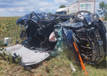 Accident grav între Zimnicea și Fântânele. Un bărbat a murit, o femeie și un copil sunt în stare gravă