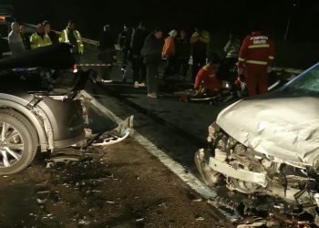 Accident grav pe DE 70. Un bărbat a murit și o două persoane au ajuns la spital  FOTO