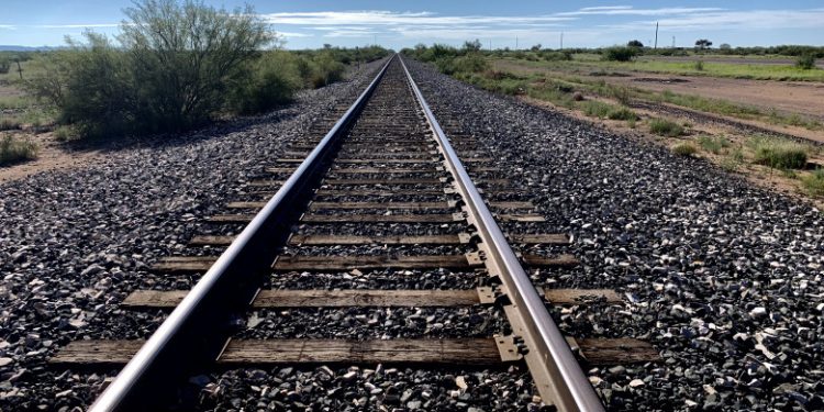 Reparații pe calea ferată București-Videle-Roșiori de Vede-Craiova. Viteza de circulație va crește la 120 km/oră