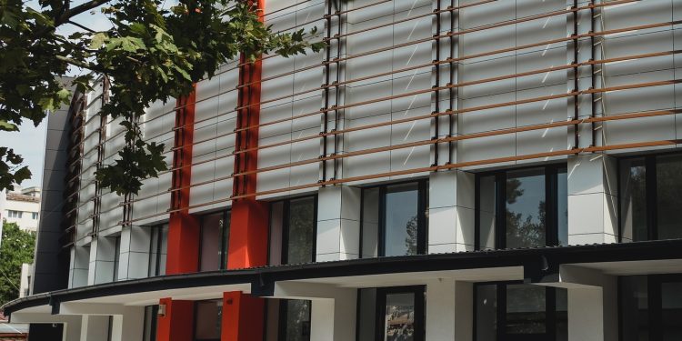 Un an de la inaugurarea Centrului Multifuncțional pentru Tineri din Alexandria. Programul activităților prin care se sărbătorește aniversarea