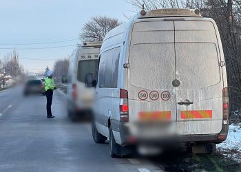 Amenzi de peste 13.000 lei după o acțiune a polițiștilor de verificare a transportului public din Teleorman