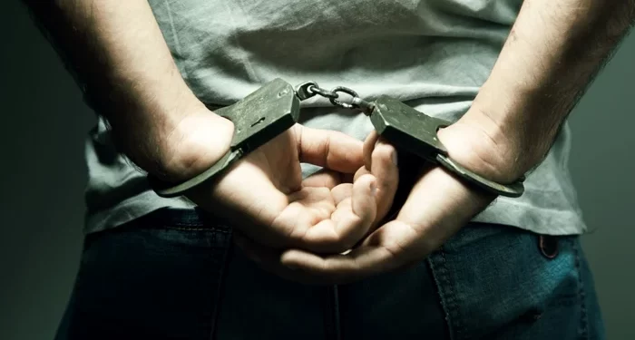 Procurorii cer arestarea preventivă a minorilor care au atacat un adolescent pe stradă, în Turnu Măgurele