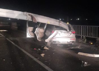 Tânăr de 23 de ani, ucis de o bucată de parapet. Șoferul era beat