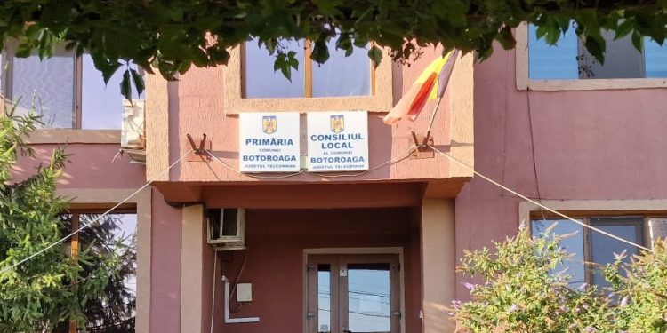 Primarul comunei Botoroaga a fost reţinut pentru 24 de ore