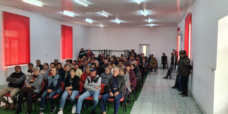 Alături de oameni în comuna Traian /Promovare electorală