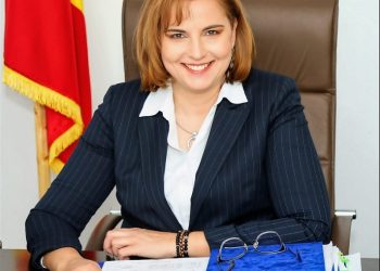 Valentina-Veronica Mitran-Piticu, prefectul județului Teleorman, a inspectat luni unitățile școlare din municipiul Alexandria pentru a se asigura că acestea sunt pregătite pentru deschiderea din 9 septembrie 2024 
