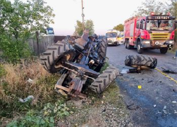 Accident rutier grav pe raza localității Siliștea. Trei persoane, între care un tânăr de 17 ani, au ajuns la spital