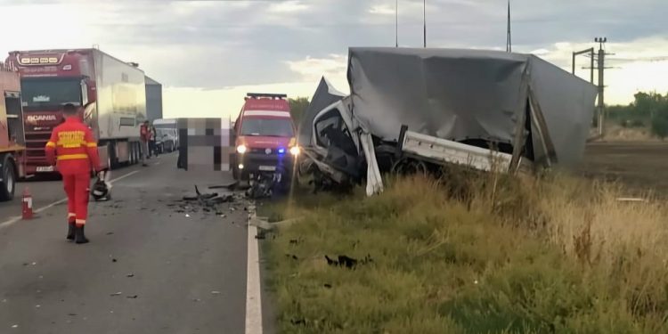 Accident rutier grav, pe E 70, la ieșire din Drăgănești Vlașca. O persoană a decedat
