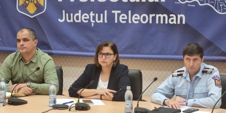 Videoconferință cu prefecții județelor riverane Dunării, organizată de Ministerul Afacerilor Interne /Pregătiri pentru viitura pe Dunăre