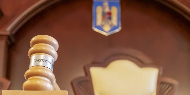 CCR cere renumărarea voturilor din primul tur al alegerilor prezidențiale