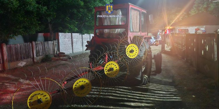 Bărbat din Roșiorii de Vede, cercetat pentru infracțiuni la regimul rutier, reținut de polițiști după ce a acroșat cu tractorul doi copii