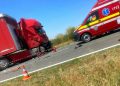 Accident rutier pe E 70! Două autotrenuri implicate, trafic blocat/ Galerie FOTO